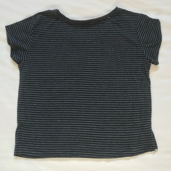 Brandy Melville crop top - Picture 3 of 3